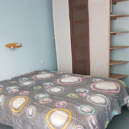 F2 En Rez De Jardin A Crest Apartment Екстериор снимка